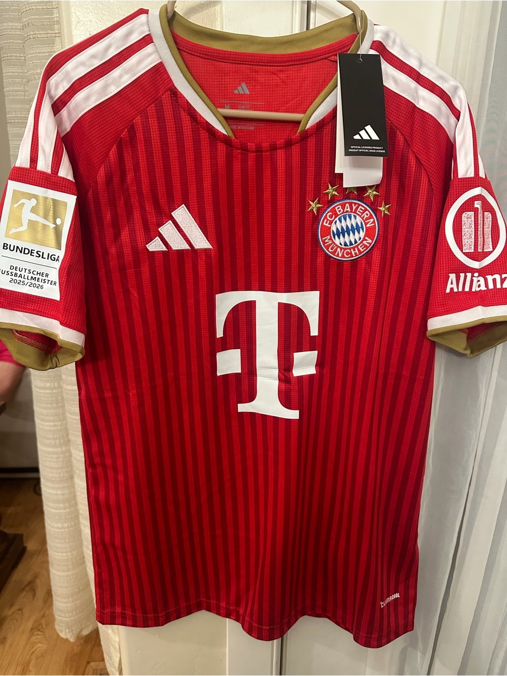 Kane #9  Bayern Munich Jersey Football 2026/27  Jersey Fits Medium